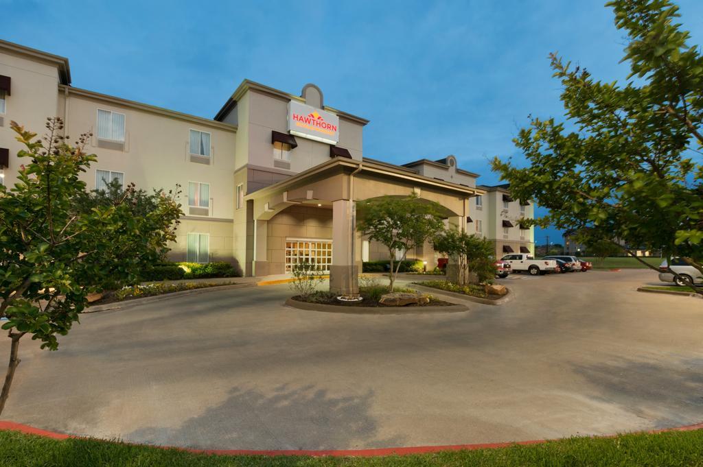 Hawthorn Extended Stay By Wyndham College Station Room photo