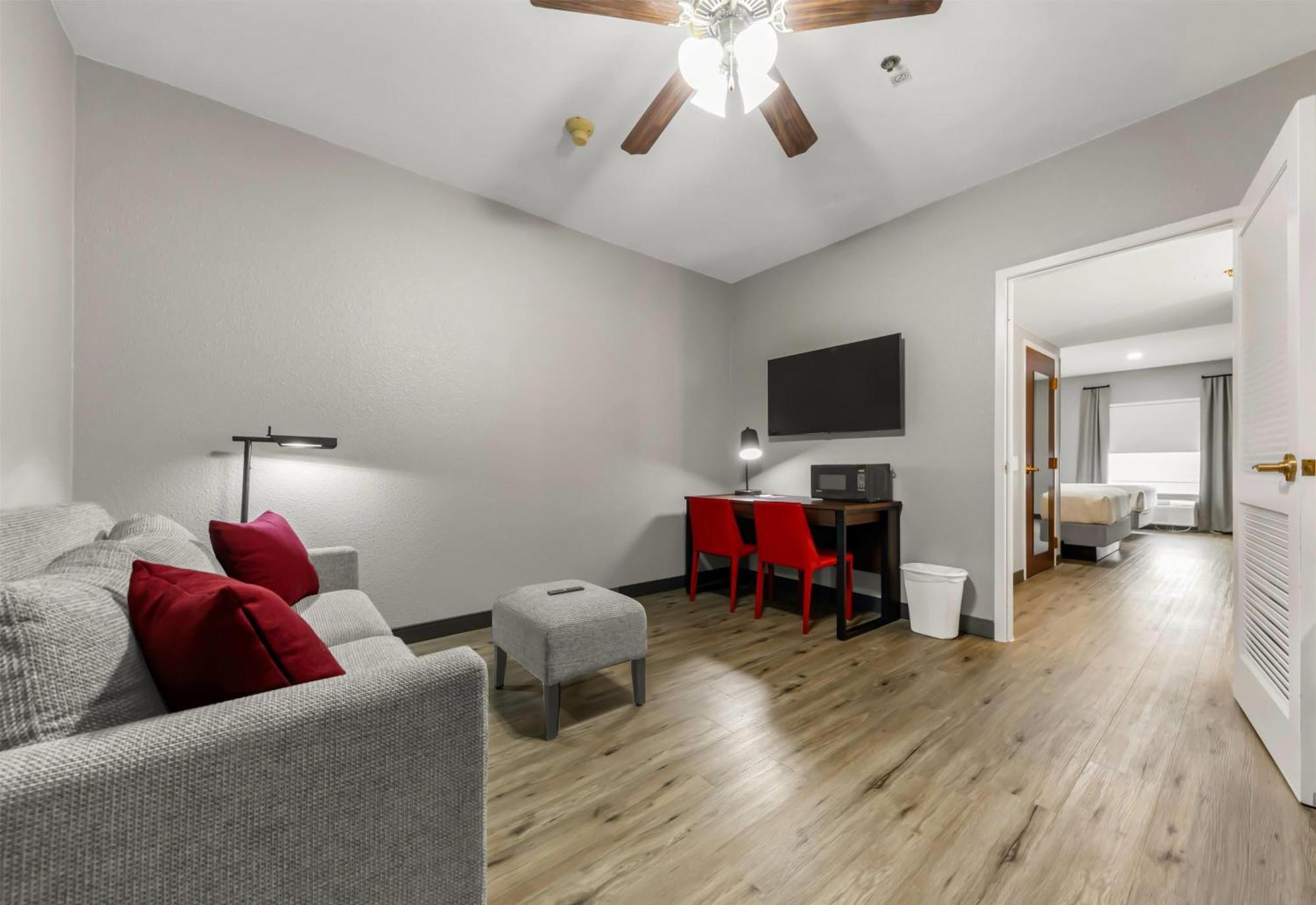 Hawthorn Extended Stay By Wyndham College Station Exterior photo